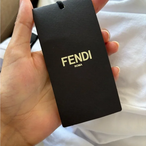Fendi Men’s White Tee - Size S - Picture 6 of 6